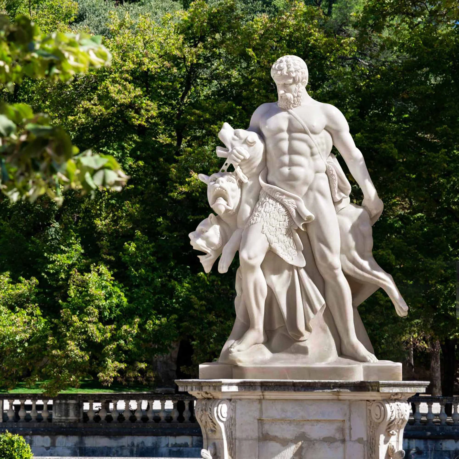 Hercules and the Strength of Nature: The Story of the Greek Hero